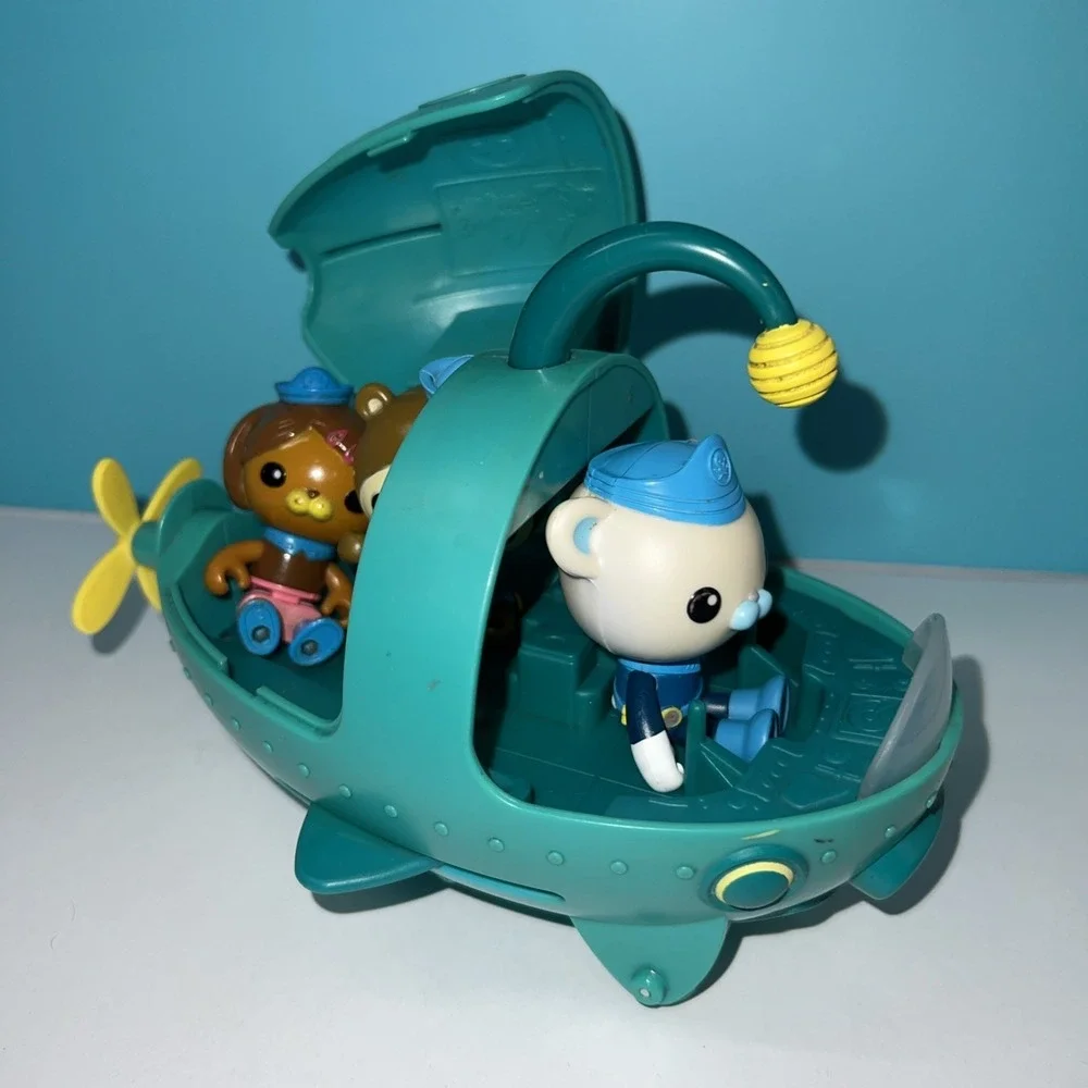 Octonauts Gup A Deluxe Vehicle figures Captain Barnacles Tweak Barrot Dashi